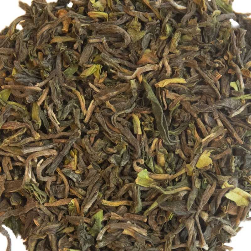 Snowview, un Darjeeling de printemps floral et souple, aux arômes intenses.